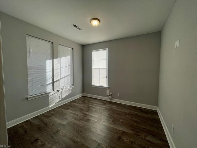 5153 S Cape Henry AVE, Norfolk, VA 23502
