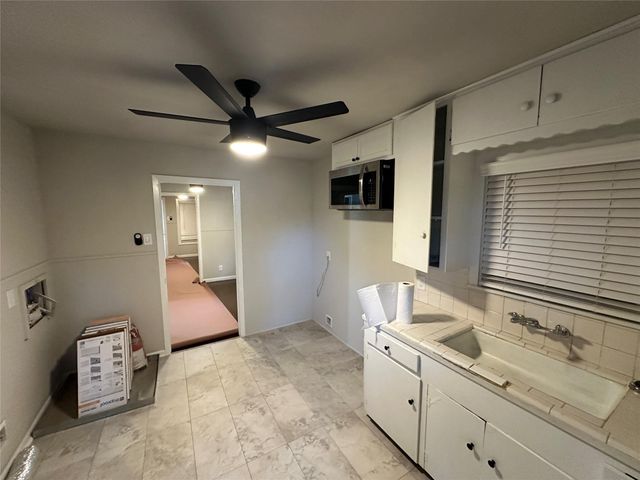 2717 Napoleon Street, Houston, TX 77004