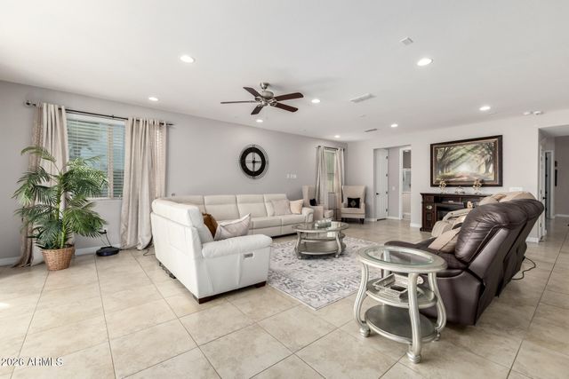 1961 S PONDEROSA Drive, Gilbert, AZ 85295