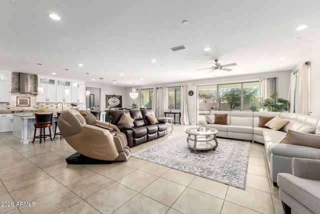 1961 S PONDEROSA Drive, Gilbert, AZ 85295