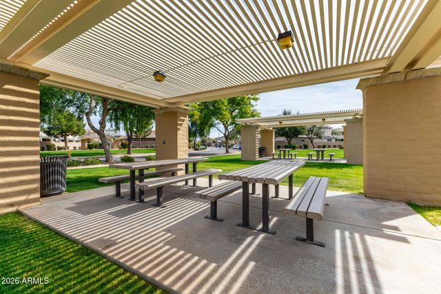 1961 S PONDEROSA Drive, Gilbert, AZ 85295