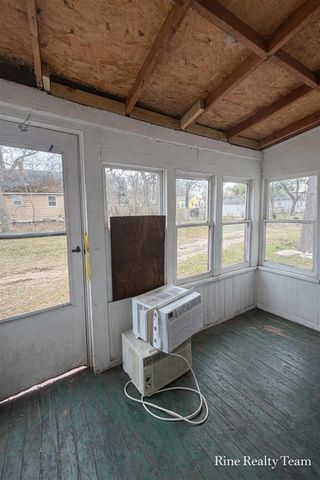 2337 6th Street, Muskegon, MI 49444