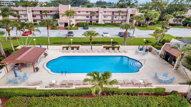 4411 Trevi Court 105, Lake Worth, FL 33467