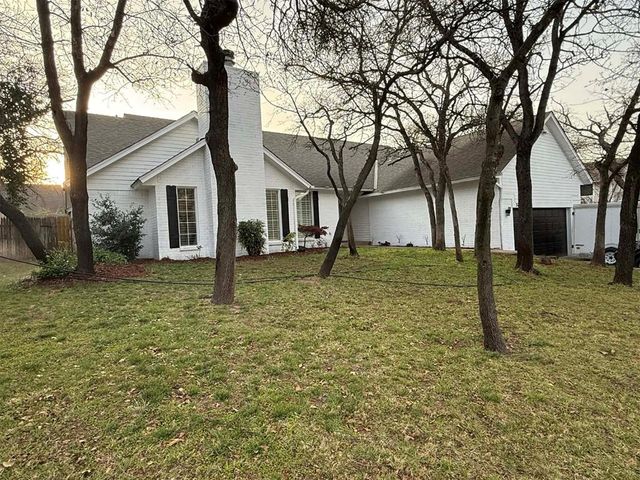 3705 N Windover Drive, Edmond, OK 73013