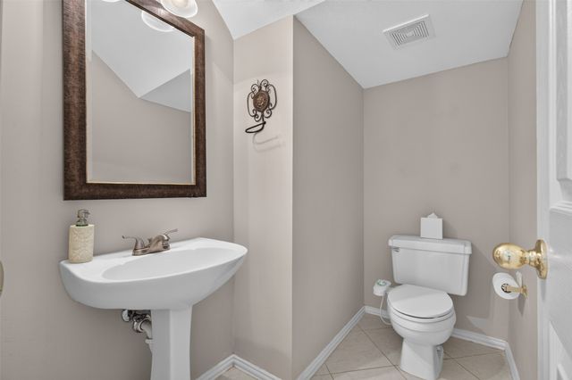 120 Stonecreek Drive, Irving, TX 75063