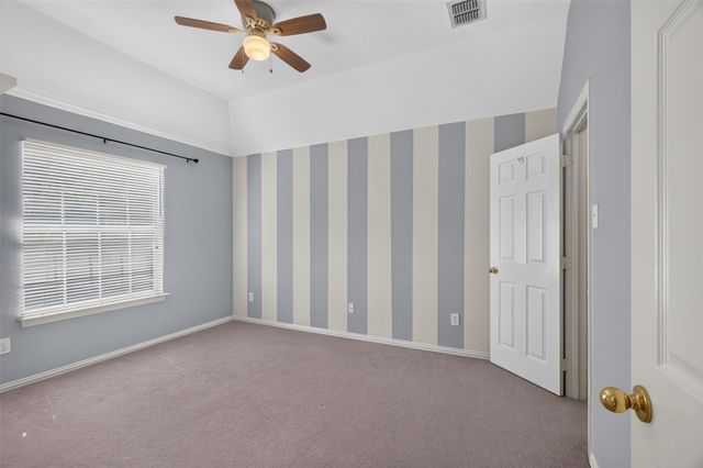 120 Stonecreek Drive, Irving, TX 75063