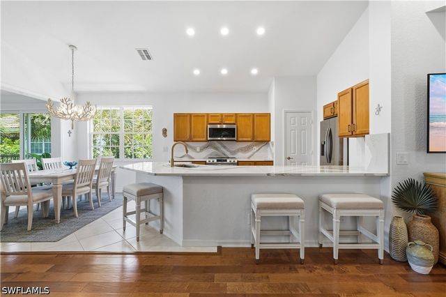 26914 Montego Pointe CT 202, Bonita Springs, FL 34134