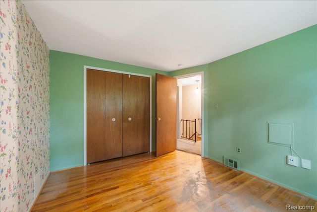 23370 Brandywynne Street, Southfield, MI 48033