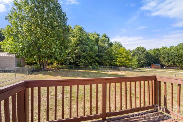 1502 E Main Street, Cherryville, NC 28021