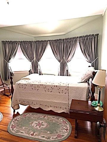 23 Nashua St, Ayer, MA 01432