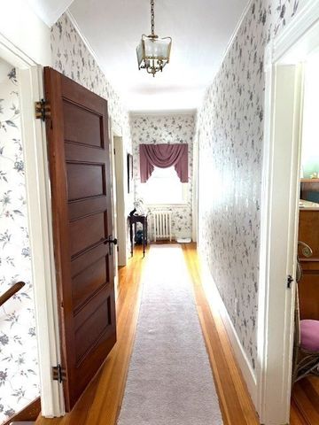 23 Nashua St, Ayer, MA 01432