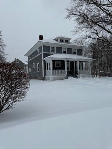 23 Nashua St, Ayer, MA 01432