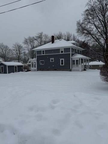 23 Nashua St, Ayer, MA 01432