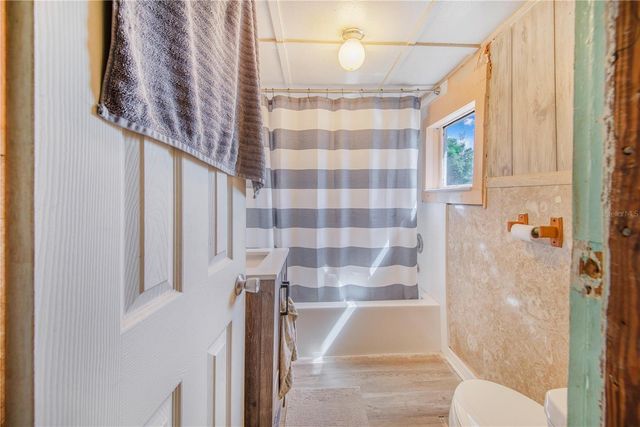 1104 LAKE AVENUE, Haines City, FL 33844