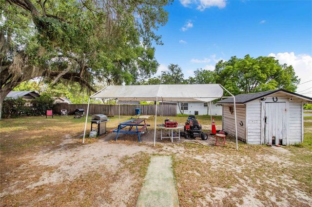 1104 LAKE AVENUE, Haines City, FL 33844