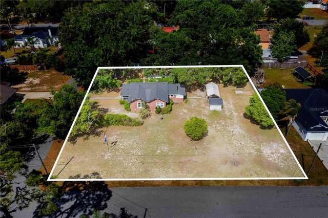 1104 LAKE AVENUE, Haines City, FL 33844