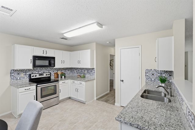 5312 Emmeryville Lane, Fort Worth, TX 76244
