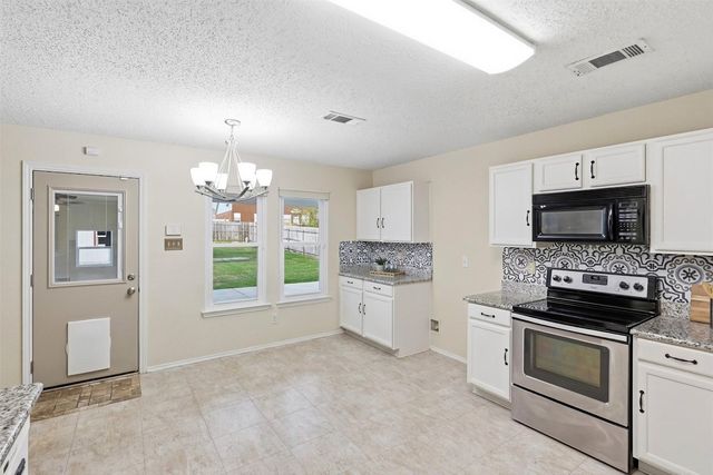 5312 Emmeryville Lane, Fort Worth, TX 76244