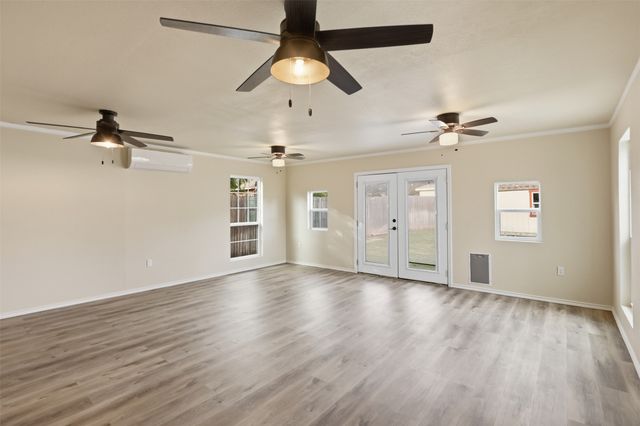 5312 Emmeryville Lane, Fort Worth, TX 76244