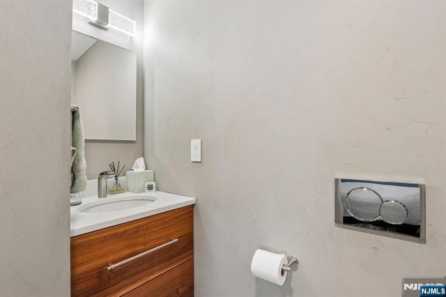 135 Locust Drive, Maywood, NJ 07607