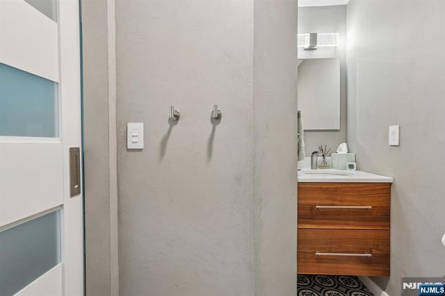 135 Locust Drive, Maywood, NJ 07607