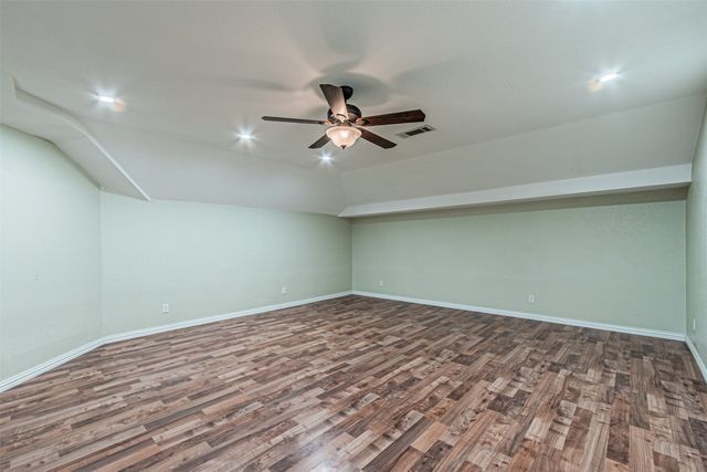 8808 Sylvan Court, Fort Worth, TX 76120