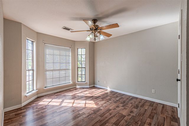 8808 Sylvan Court, Fort Worth, TX 76120