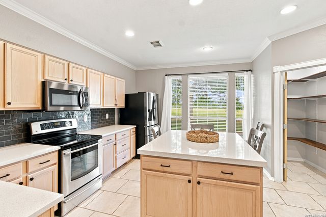 157 Park Road, Bandera, TX 78003