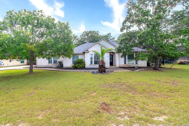 157 Park Road, Bandera, TX 78003