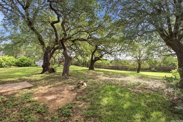 157 Park Road, Bandera, TX 78003