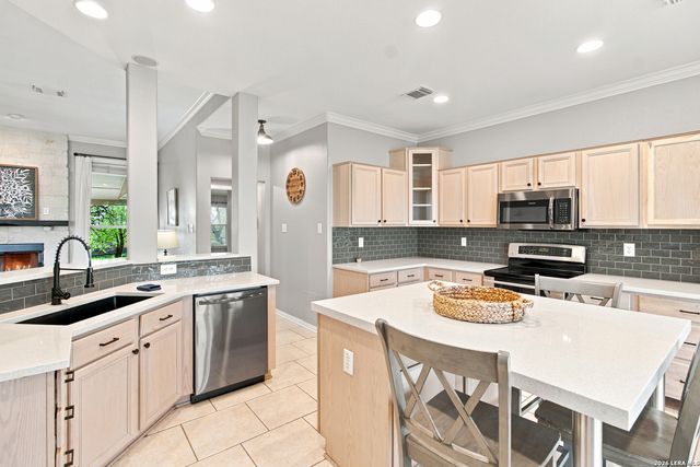 157 Park Road, Bandera, TX 78003