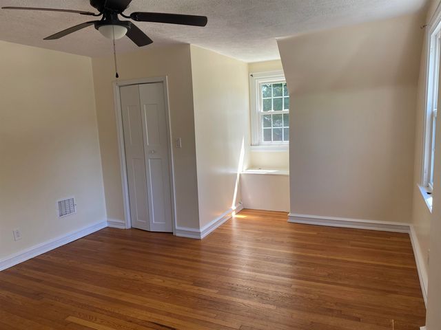1463 Washington Blvd, Huntington, WV 25701