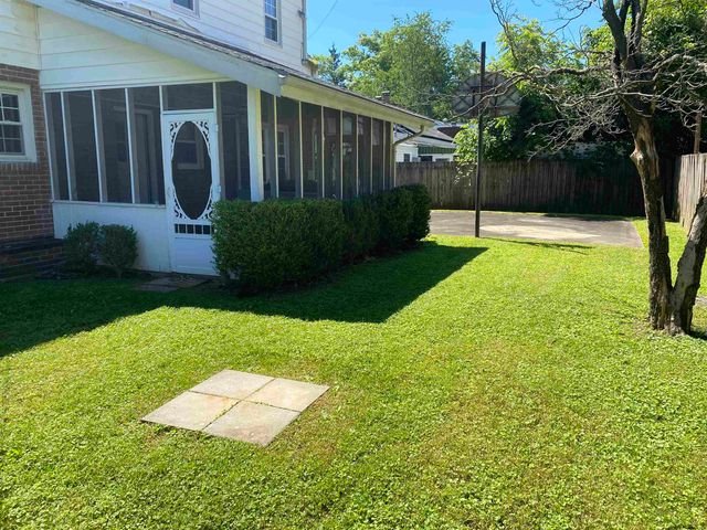 1463 Washington Blvd, Huntington, WV 25701