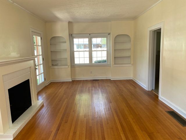 1463 Washington Blvd, Huntington, WV 25701