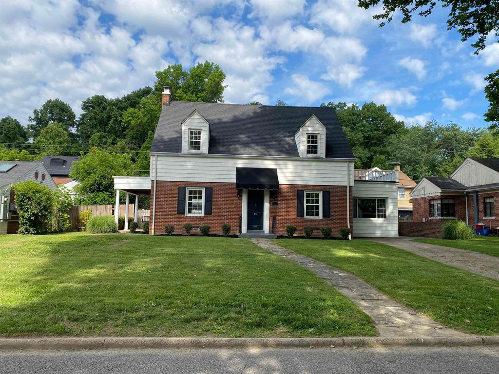 1463 Washington Blvd, Huntington, WV 25701
