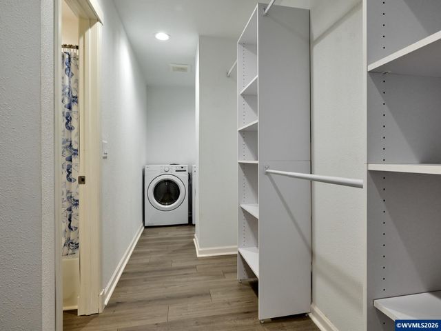 408 Clara Ct NE, Salem, OR 97301