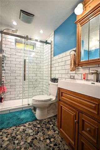 6339 Ridgeview Avenue, Forward Twp, PA 15063