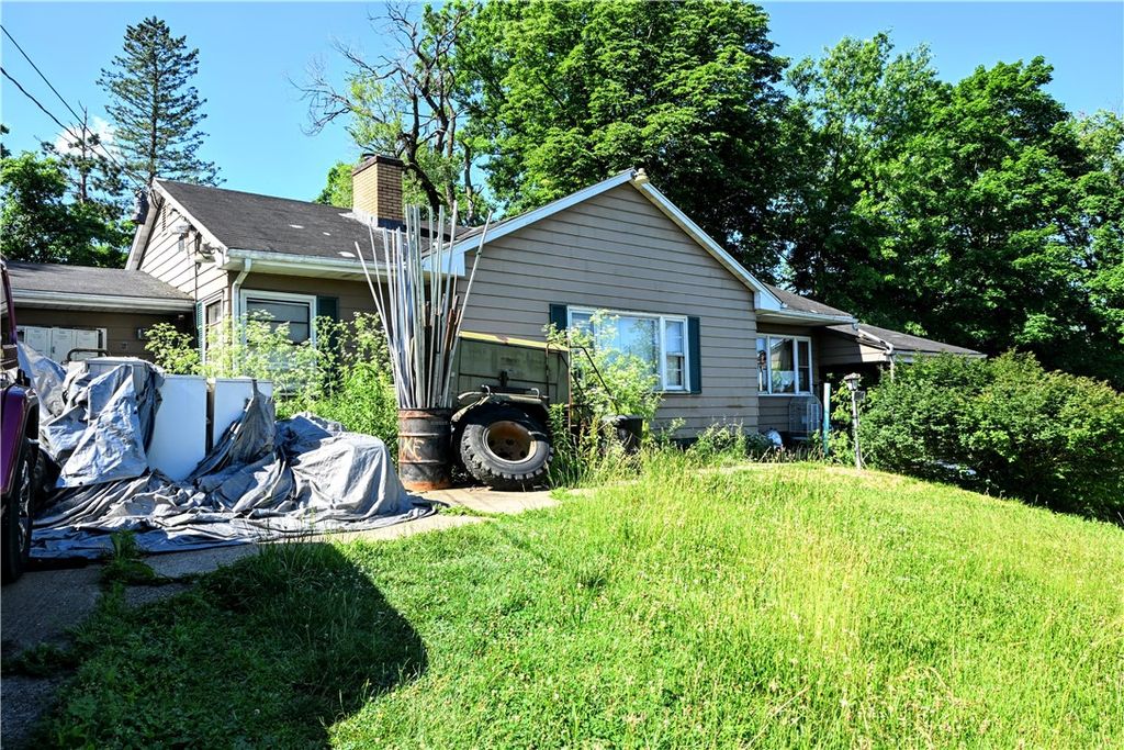 6339 Ridgeview Avenue, Forward Twp, PA 15063
