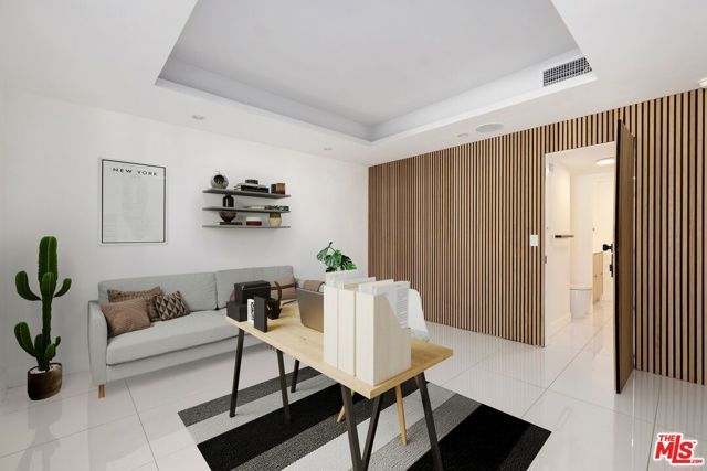 1100 Alta Loma Road 1002, West Hollywood, CA 90069