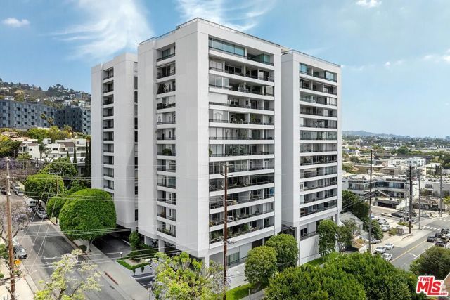 1100 Alta Loma Road 1002, West Hollywood, CA 90069