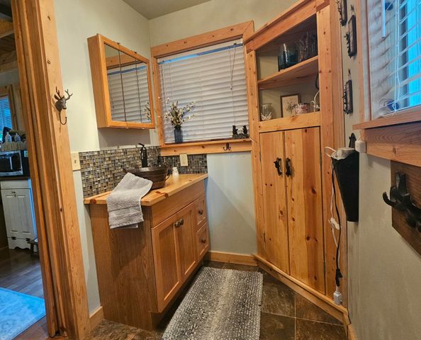 425 Turkey Ridge Road, Wellington, KY 40387