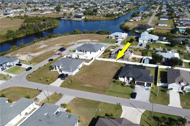 127 SW 31st PL, Cape Coral, FL 33991