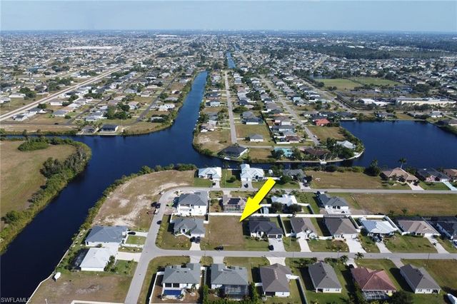 127 SW 31st PL, Cape Coral, FL 33991