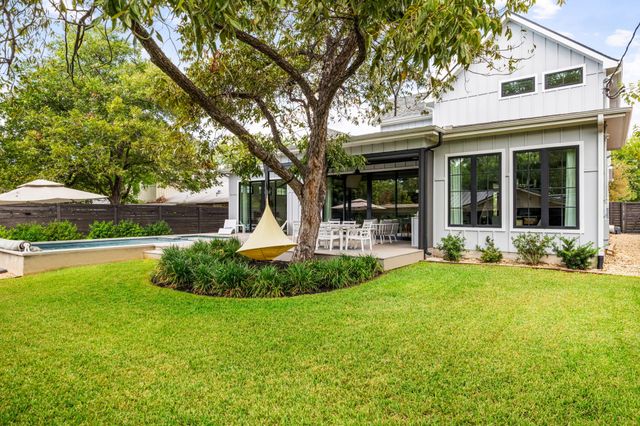 2701 Richcreek RD, Austin, TX 78757
