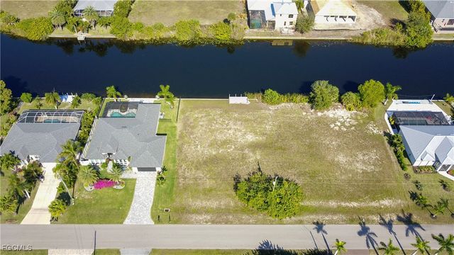 2905 SW 2nd TER, Cape Coral, FL 33991