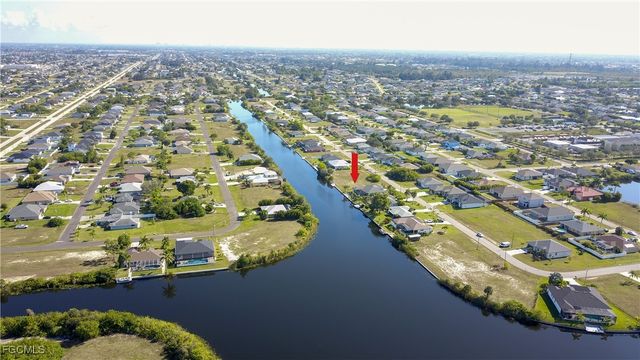 2905 SW 2nd TER, Cape Coral, FL 33991