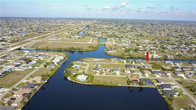 2905 SW 2nd TER, Cape Coral, FL 33991