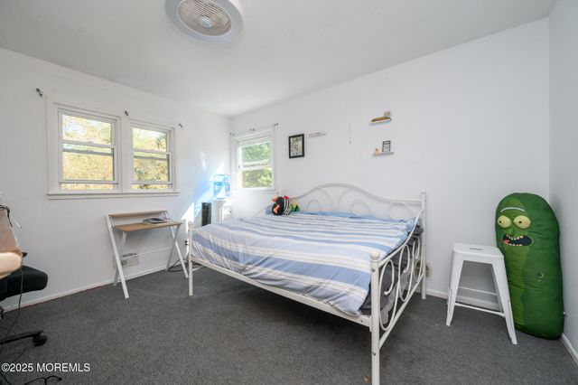 25 Highland Drive, Manalapan, NJ 07726