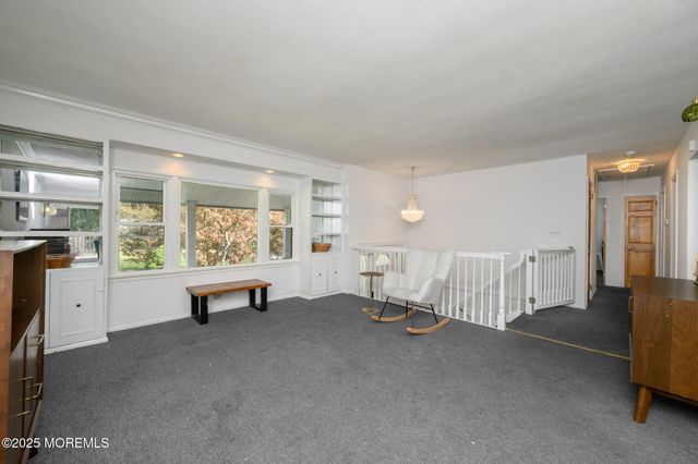 25 Highland Drive, Manalapan, NJ 07726