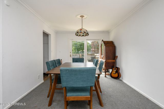 25 Highland Drive, Manalapan, NJ 07726